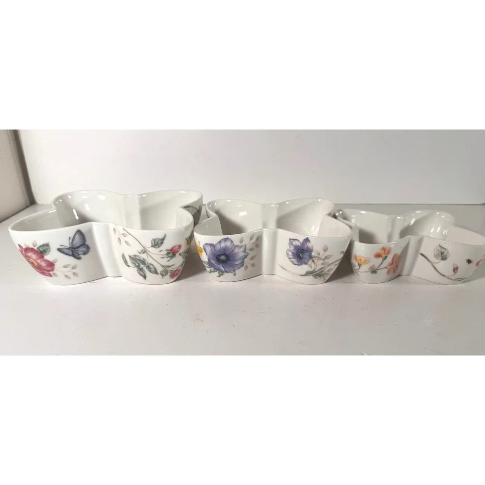 Lenox Butterfly Meadow Nesting Bowls Set of 3 Porcelain Butterfly Shaped RETIRED